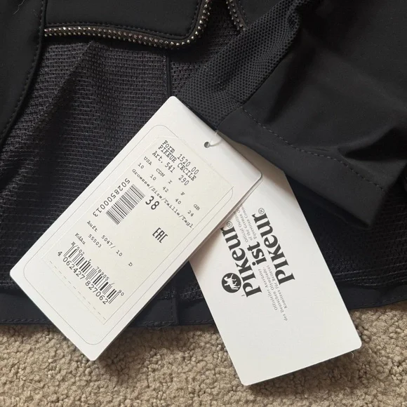 NEW PIKEUR CECILE LADIES SHORT TAIL COAT, Size 38 - Picture 6 of 6